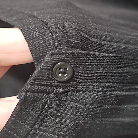 Lane Bryant's button down black blouse size 26/28 - Picture 5 of 7